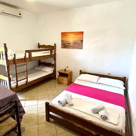 Apartment Elisabeta