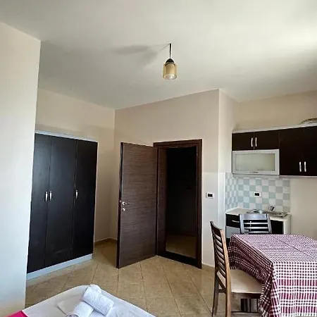 Elisabeta Appartement *